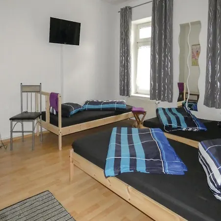 Two-bedroom In Thuringen-gera Apartman