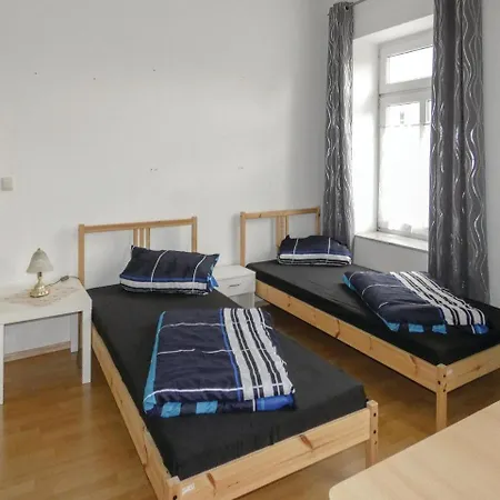 Two-bedroom In Thuringen-gera Apartman *