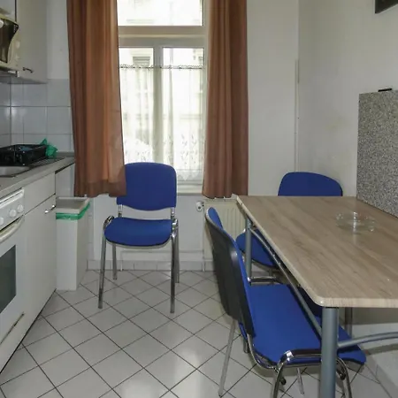 Two-bedroom In Thuringen-gera Zschippern