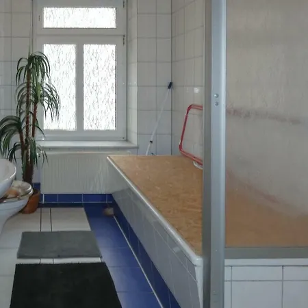 Two-bedroom In Thuringen-gera Apartman Zschippern